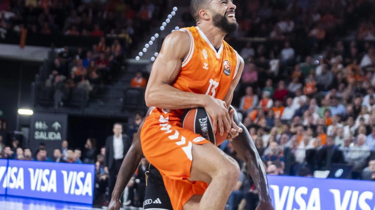 Buscando la guinda de una semana perfecta en el Roig Arena